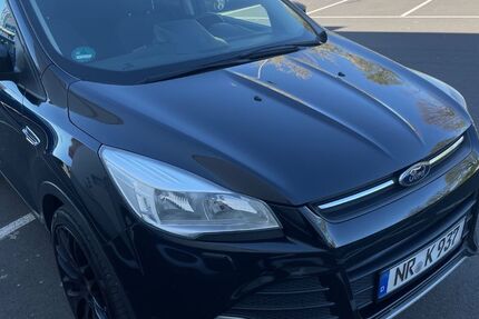 Ford Kuga 212.000 km 7.390 &euro; Irlich 56567