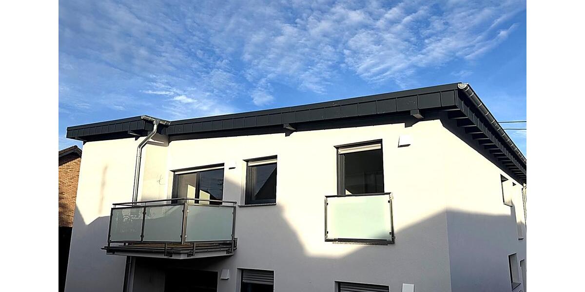 Erstbezug–KFW 40 energieeffiziente Wohnung mit PV & Wärmepumpe 4 zimmer