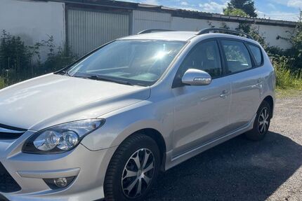 Hyundai i30 84.000 km 4.400 &euro; Mayen 56727