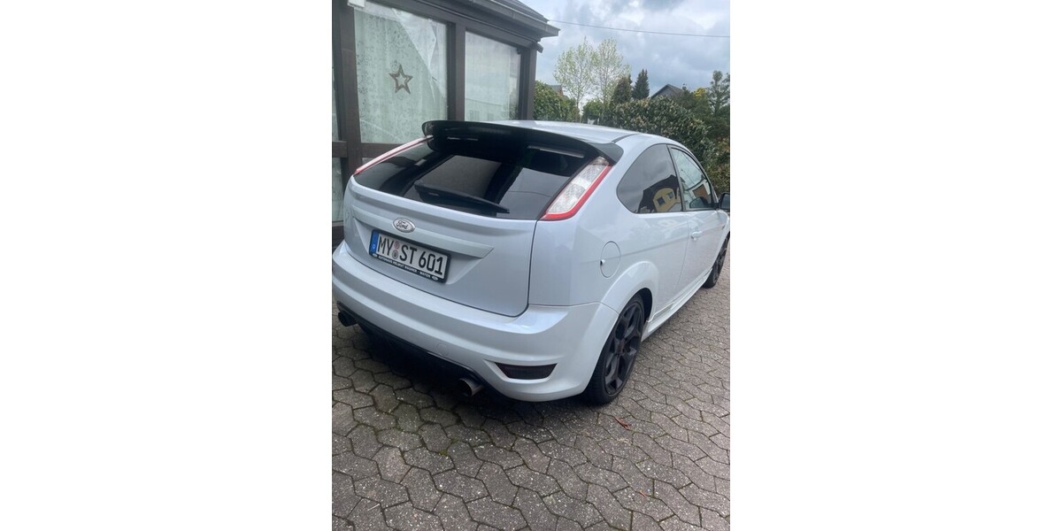 Ford Focus 147.800 km 11.500 € Mayen 56727