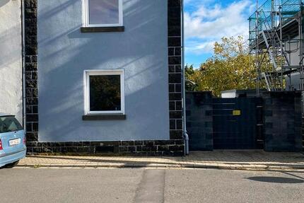 Schönes Einfamilienhaus von Privat 8 zimmer