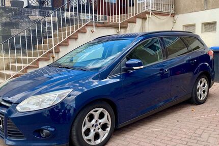 Ford Focus 301.300 km 2.600 &euro; Wassenach 56653