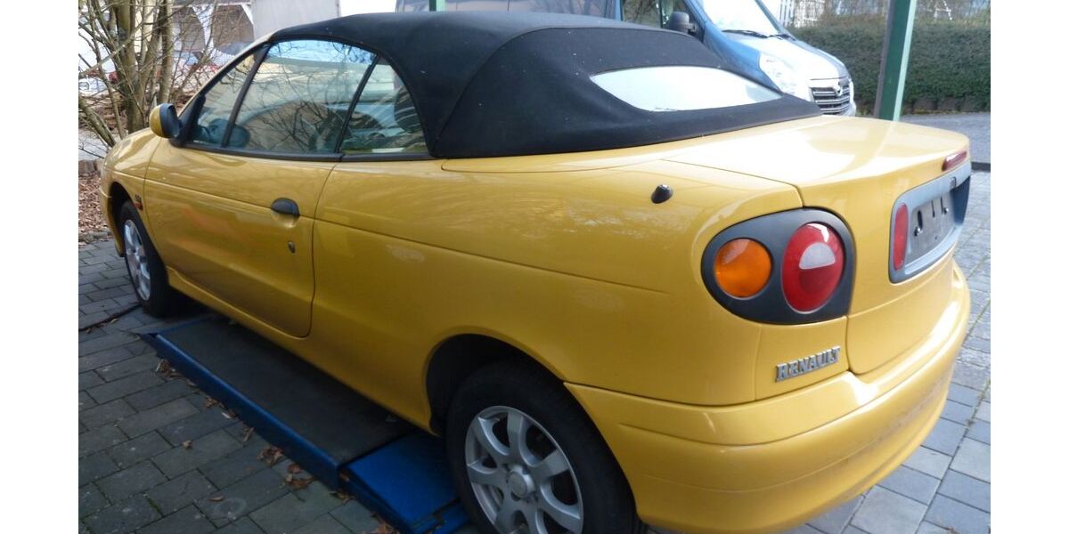 Renault Megane 120.000 km 3.999 € Heiligenroh 56412