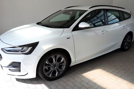 Ford Focus 93.000 km 17.990 &euro; Ransbach-Baumbach 56235
