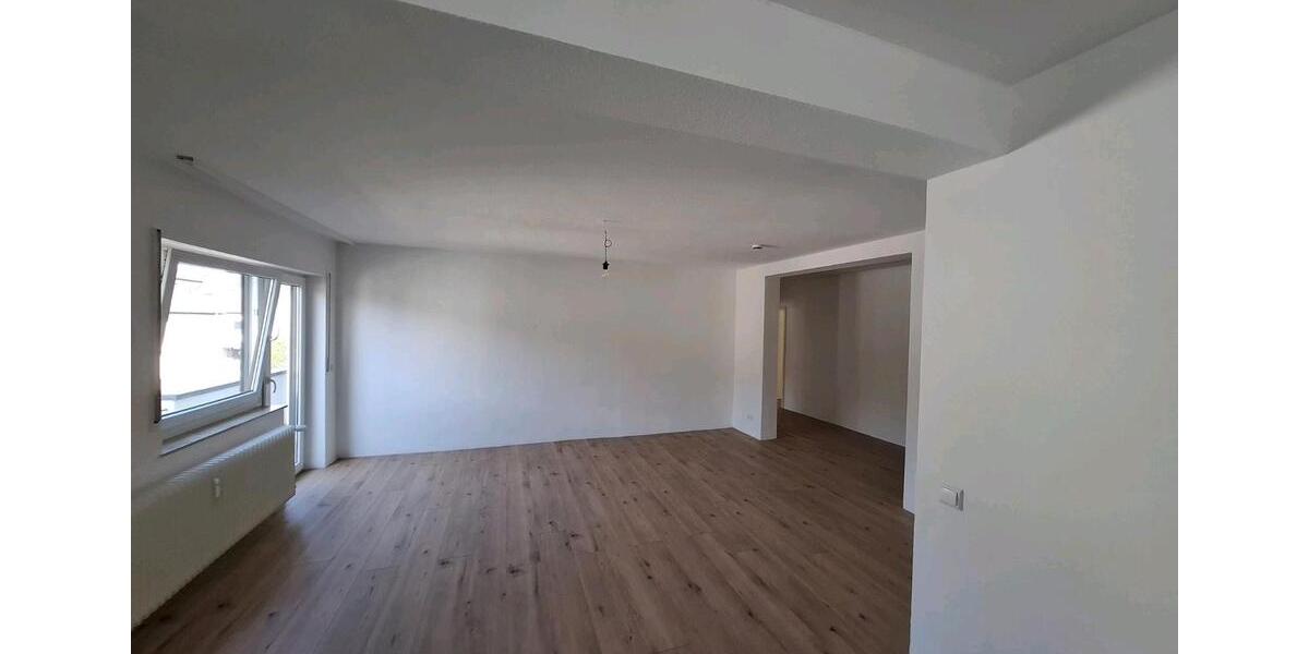 Etagenwohnung Lahnstein - 3 Zimmer, 110 m&sup2;, 225.000&euro; | Angebot:25612266