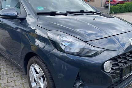 Hyundai i10 61.950 km 8.990 &euro; Bad Hönningen 53337