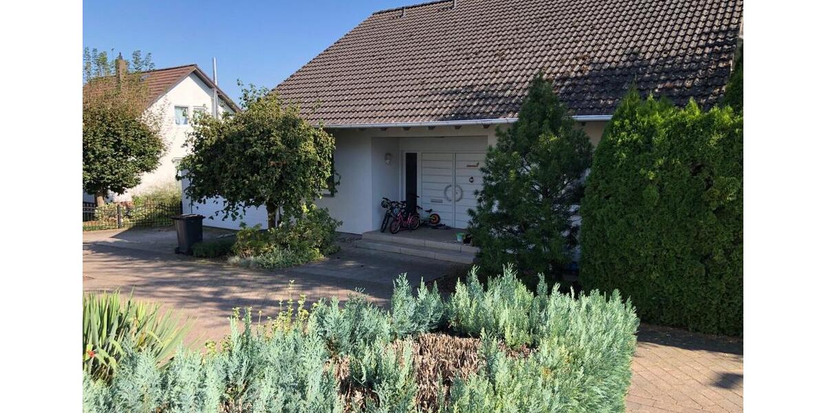 Einfamilienhaus Gückingen - 7 Zimmer, 226 m&sup2;, 529.000&euro; | Angebot:26821540
