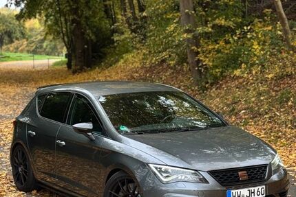 Seat Leon 83.500 km 21.000 &euro; Großholbach 56412
