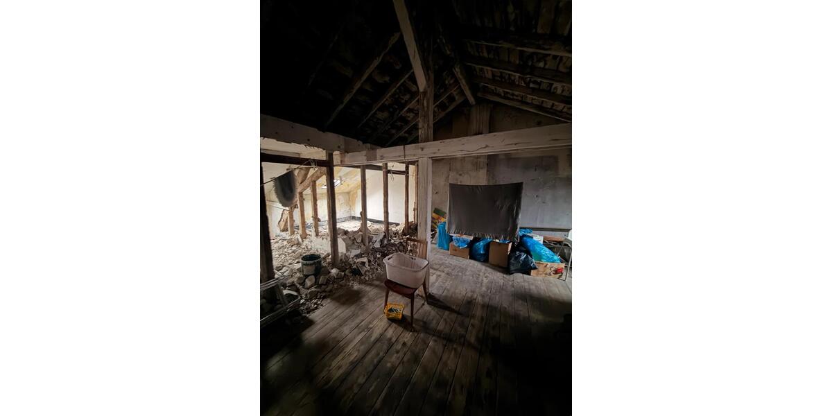 Dachgeschoss mit Baugenehmigung in Top-Lage – Neuwied zentral 4 zimmer