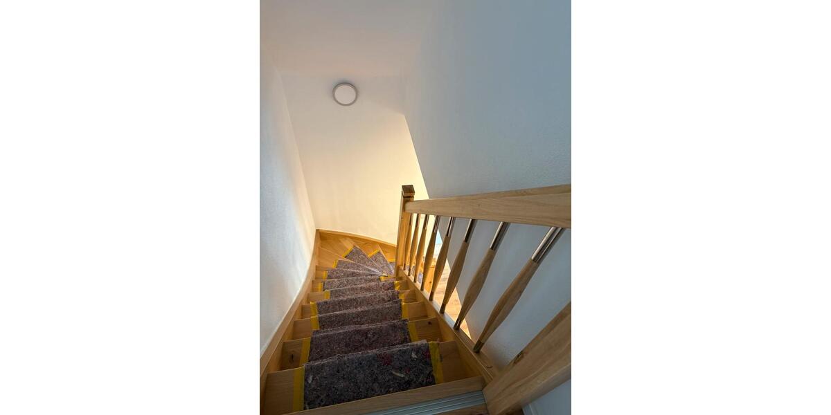 Doppelhaushälfte Andernach - 3 Zimmer, 91 m&sup2;, 1.100&euro; | Angebot:25960450