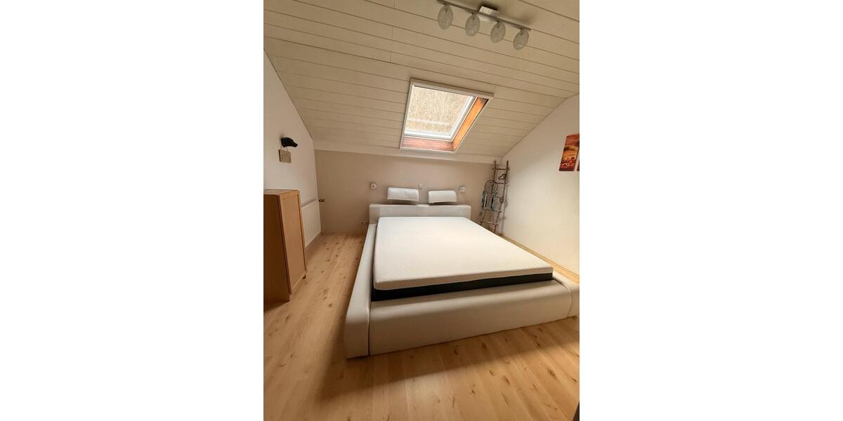 Dachgeschoßwohnung Koblenz Lay - 3 Zimmer, 85 m&sup2;, 800&euro; | Angebot:25415303