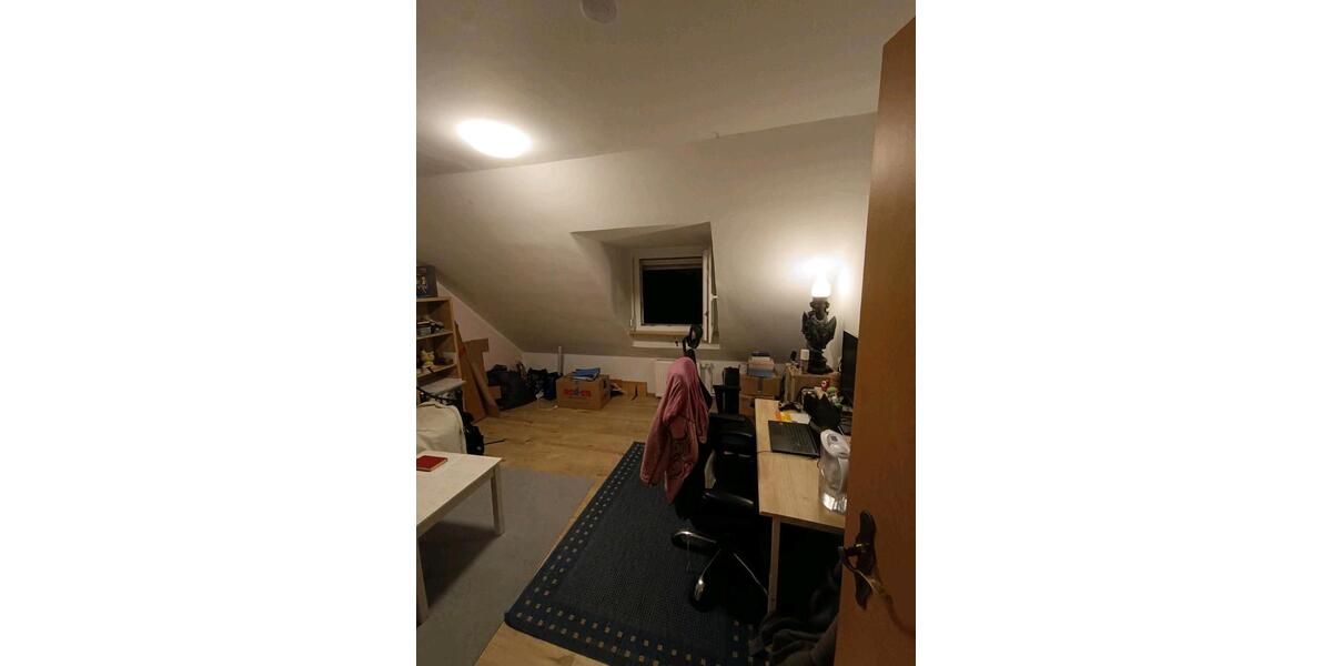 Dachgeschoßwohnung Koblenz Bubenheim - 3 Zimmer, 61 m&sup2;, 819&euro; | Angebot:25537419