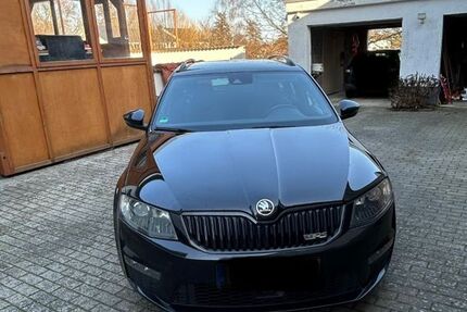 Skoda Octavia 179.000 km 13.500 &euro; Thür 56743