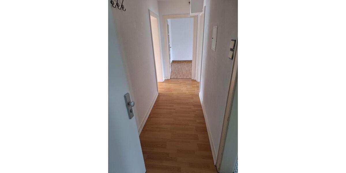 Dachgeschoßwohnung Koblenz Bubenheim - 2.5 Zimmer, 75 m&sup2;, 740&euro; | Angebot:25546353