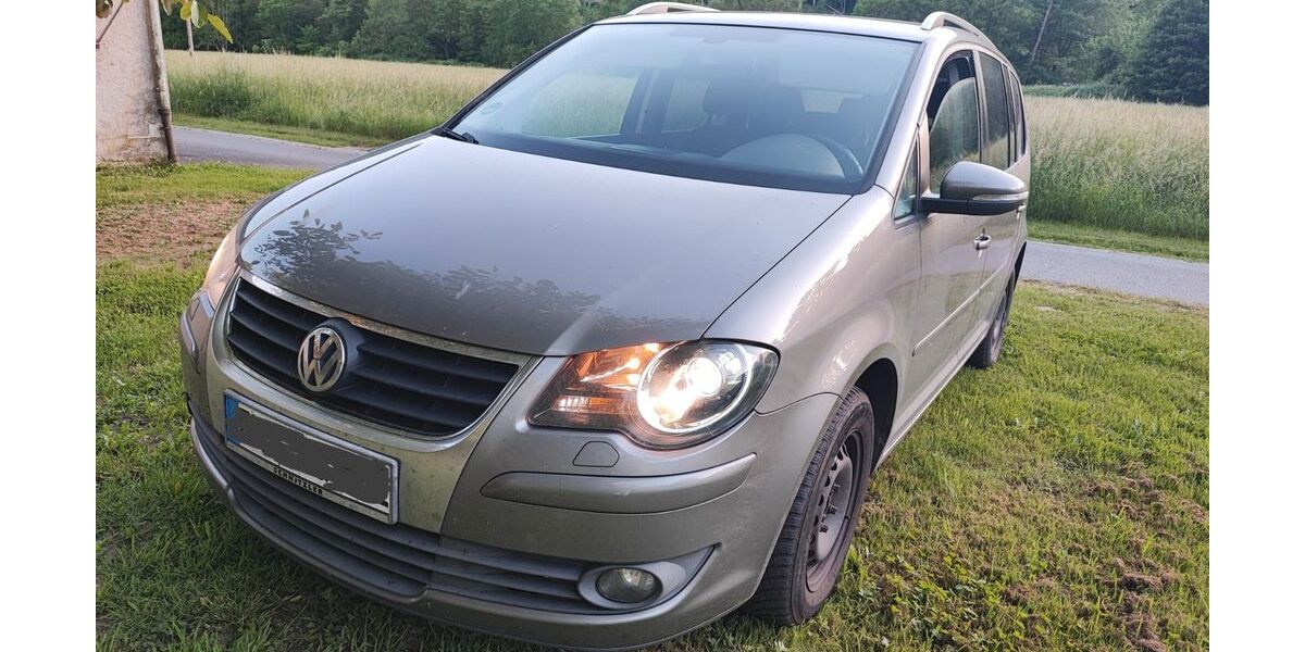 VW Touran 188.000 km 4.500 &euro; Obernhof 56379