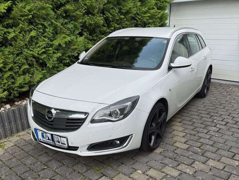 Opel Insignia 143.000 km 9.000 € Boppard 56154