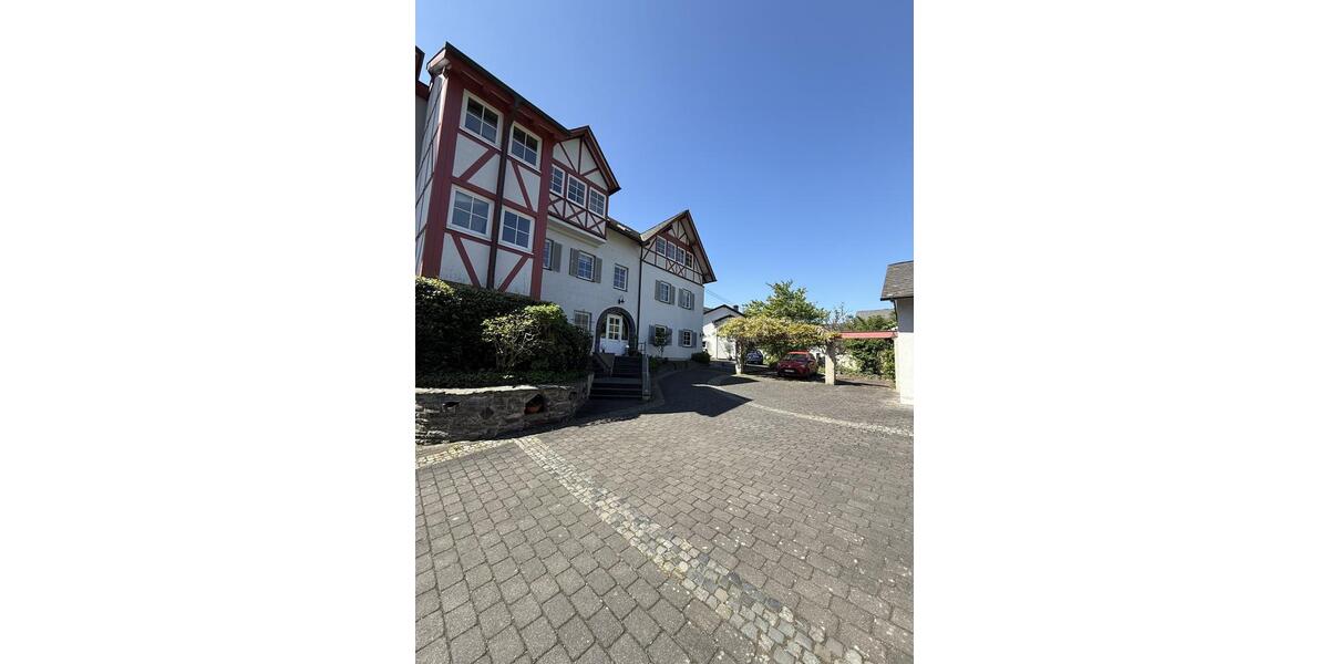 Dachgeschoßwohnung Leutesdorf - 3 Zimmer, 84 m&sup2;, 995&euro; | Angebot:26458368