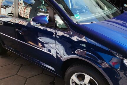 VW Touran 236.700 km 3.950 &euro; Koblenz 56072