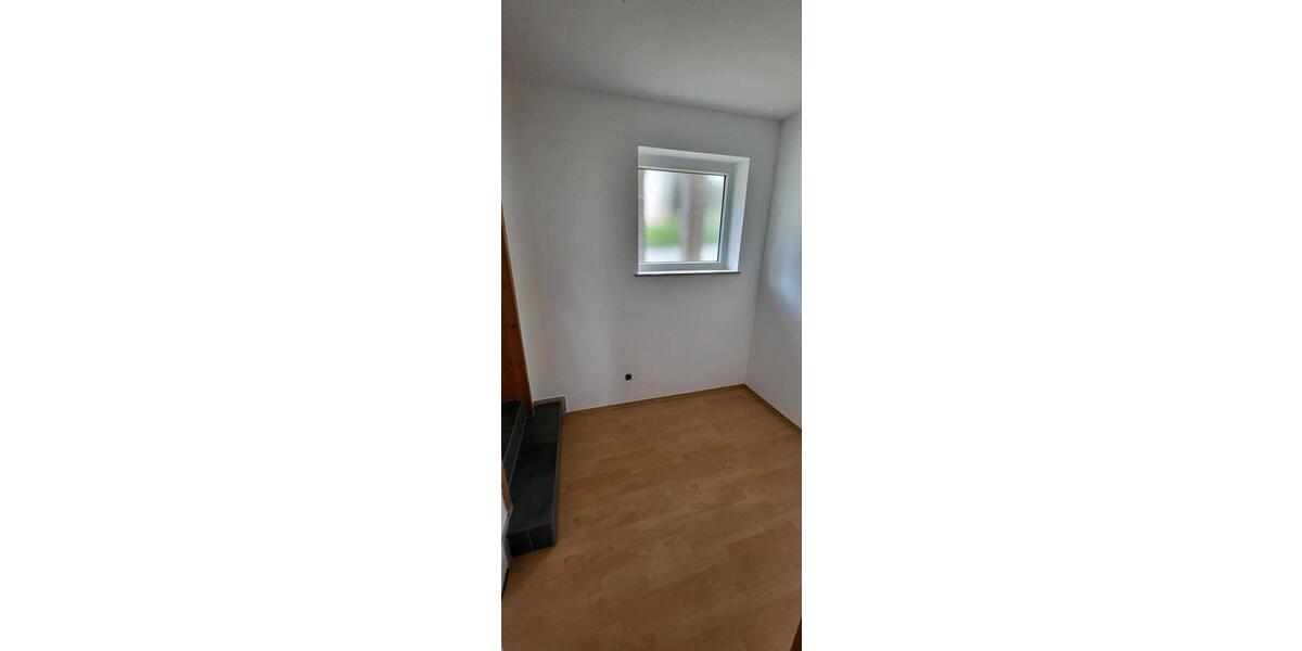 Erdgeschoßwohnung Leiningen - 3 Zimmer, 71 m&sup2;, 535&euro; | Angebot:26413020