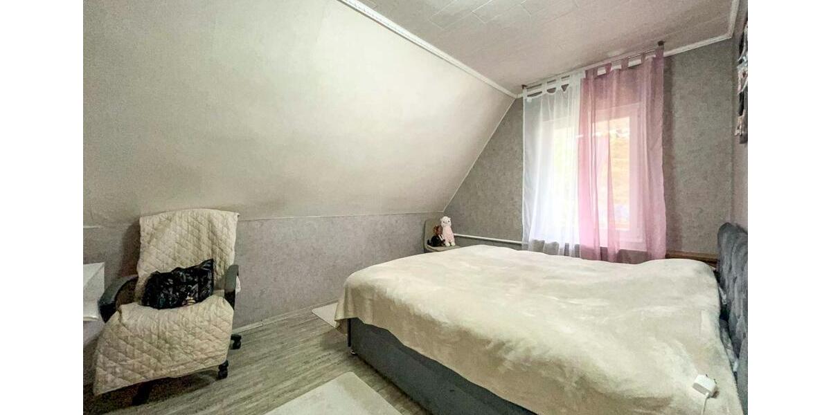 Schönes Wohnhaus in Himmighofen für 298.000 Euro zu verkaufen 7 zimmer