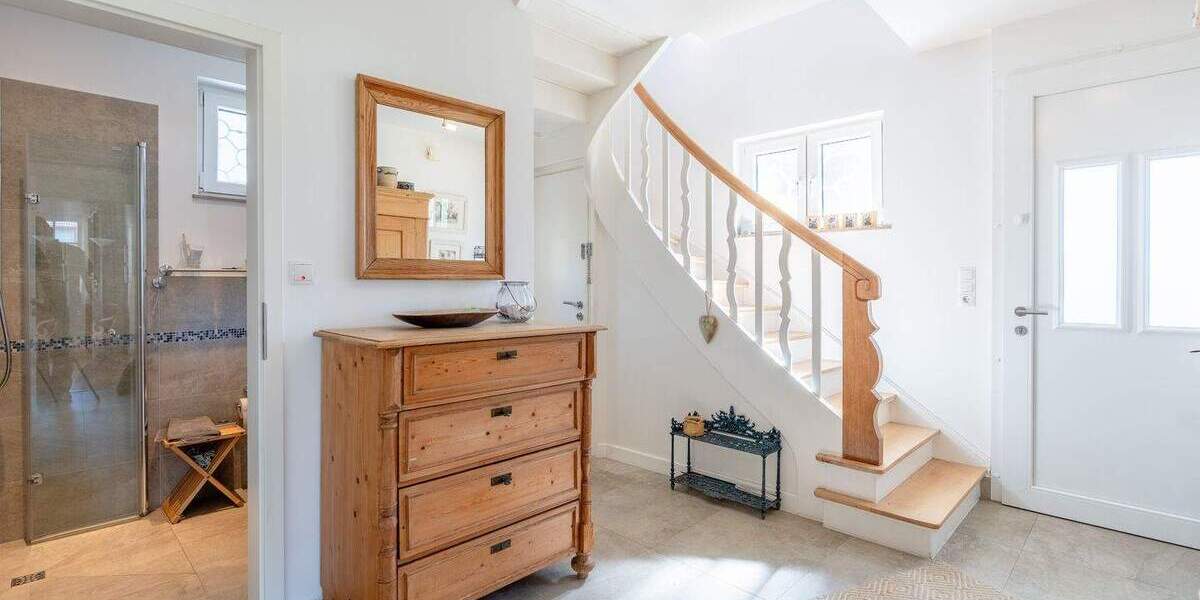 Mehrfamilienhaus, Wohnhaus Bad Breisig Niederbreisig - 5 Zimmer, 130 m&sup2;, 449.000&euro; | Angebot:25799474