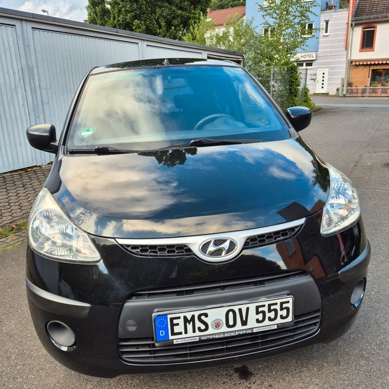 i10