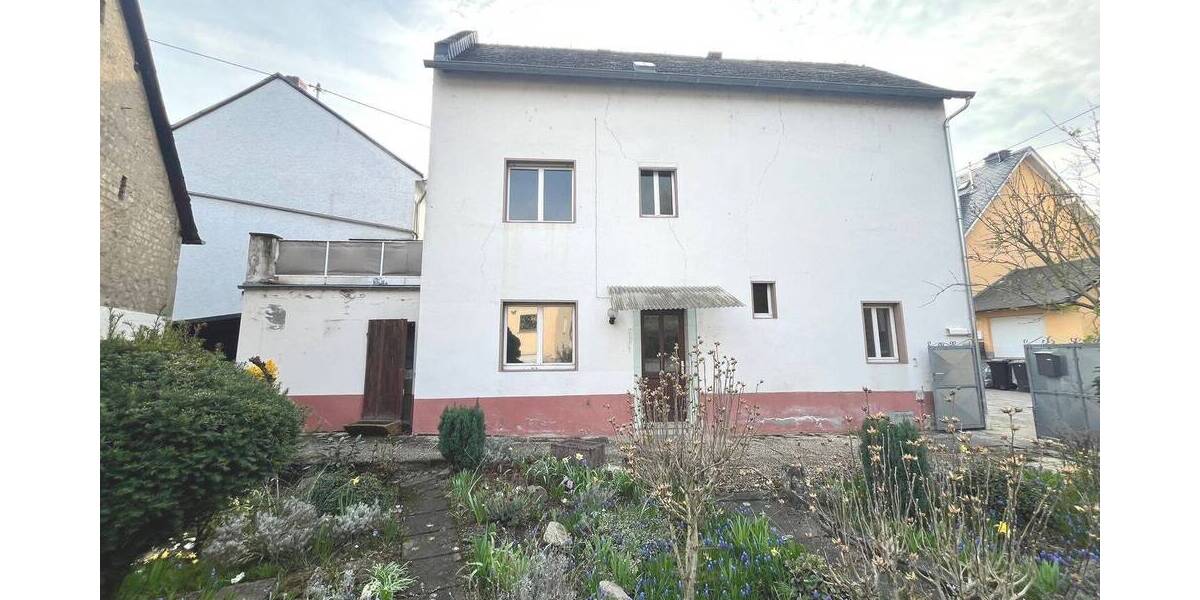 Einfamilienhaus Koblenz Rübenach - 6 Zimmer, 91 m&sup2;, 175.000&euro; | Angebot:26273696