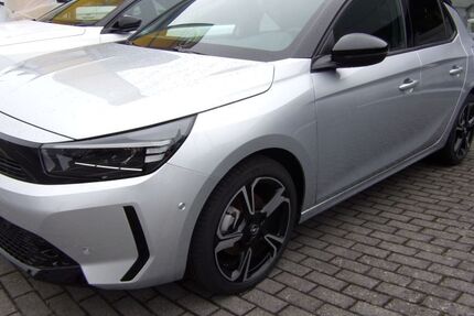Opel Corsa 9.500 km 21.990 &euro; Ransbach-Baumbach 56235