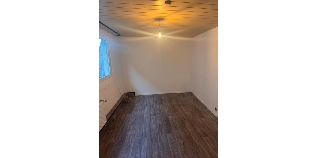 Etagenwohnung Koblenz Horchheim - 5 Zimmer, 138 m&sup2;, 1.250&euro; | Angebot:26374351