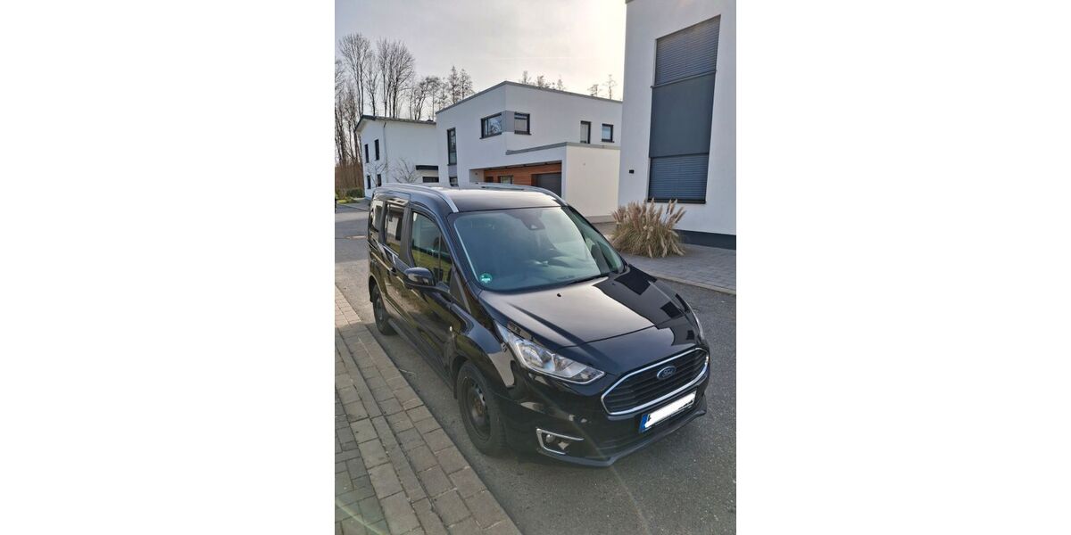 Ford Tourneo Connect 112.858 km 10.799 &euro; Montabaur 56410