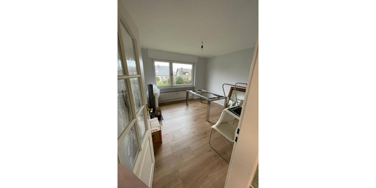 Hochparterre Koblenz Bubenheim - 4 Zimmer, 112 m&sup2;, 1.400&euro; | Angebot:26226531