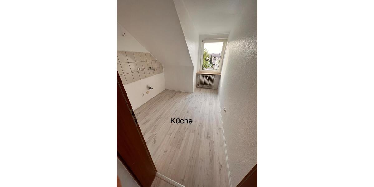 Dachgeschoßwohnung Koblenz Bubenheim - 3 Zimmer, 67 m&sup2;, 600&euro; | Angebot:25343634