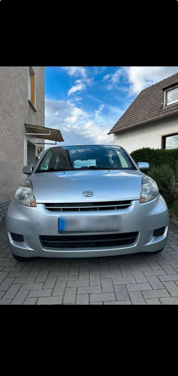 Daihatsu Sirion 162.000 km 2.100 € Koblenz 56077