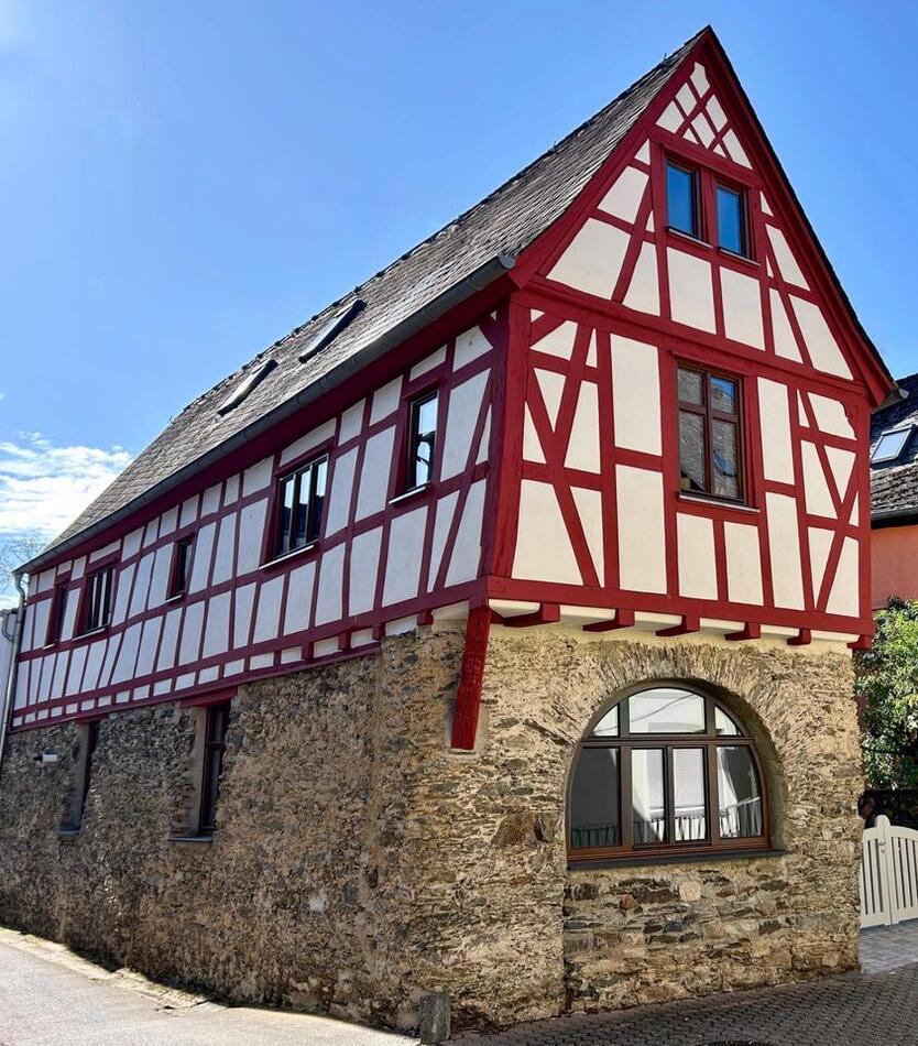 VON PRIVAT - Einzigartiges, kernsaniertes Fachwerkhaus nahe Rhein