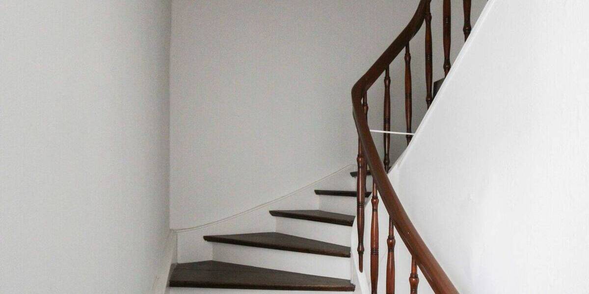 Mehrfamilienhaus, Wohnhaus Leutesdorf - 9 Zimmer, 360.000&euro; | Angebot:26502386