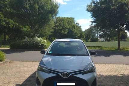 Toyota Yaris 59.000 km 6.000 &euro; Koblenz 56077