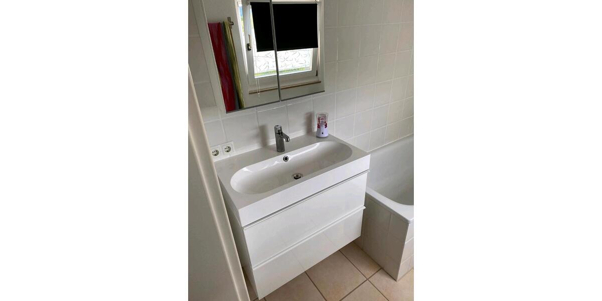 LAHNSTEIN-OBERLAHNSTEIN, Burgstr. 61, DG 2 ZKB mit EBK 2 zimmer