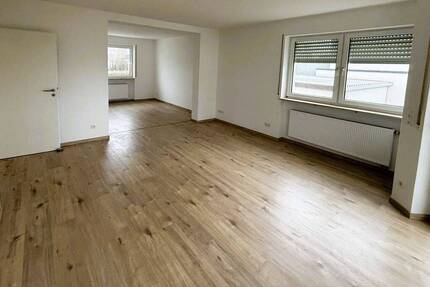 Wohnung Neuwied Niederbieber - 3 Zimmer, 84 m&sup2;, 790&euro; | Angebot:26583264