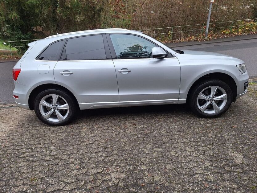 Audi Q5 282.000 km 10.890 € Alsbach 56237