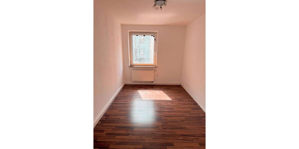 Etagenwohnung Koblenz Lützel - 3 Zimmer, 69 m&sup2;, 139.500&euro; | Angebot:26751517