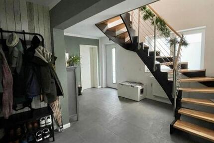 Wohnung Koblenz Arenberg-Immendorf - 3 Zimmer, 125 m&sup2;, 1.250&euro; | Angebot:26372952