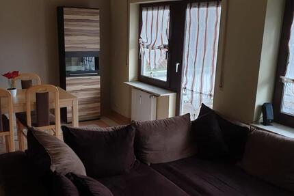 Von Privat ! 2-Zimmer Wohnung mit großer Terrasse + überd. Stellp 2 zimmer