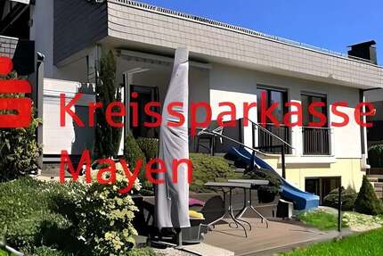 Haus Neuwied - 8 Zimmer, 225 m&sup2;, 550.000&euro; | Angebot:27329106