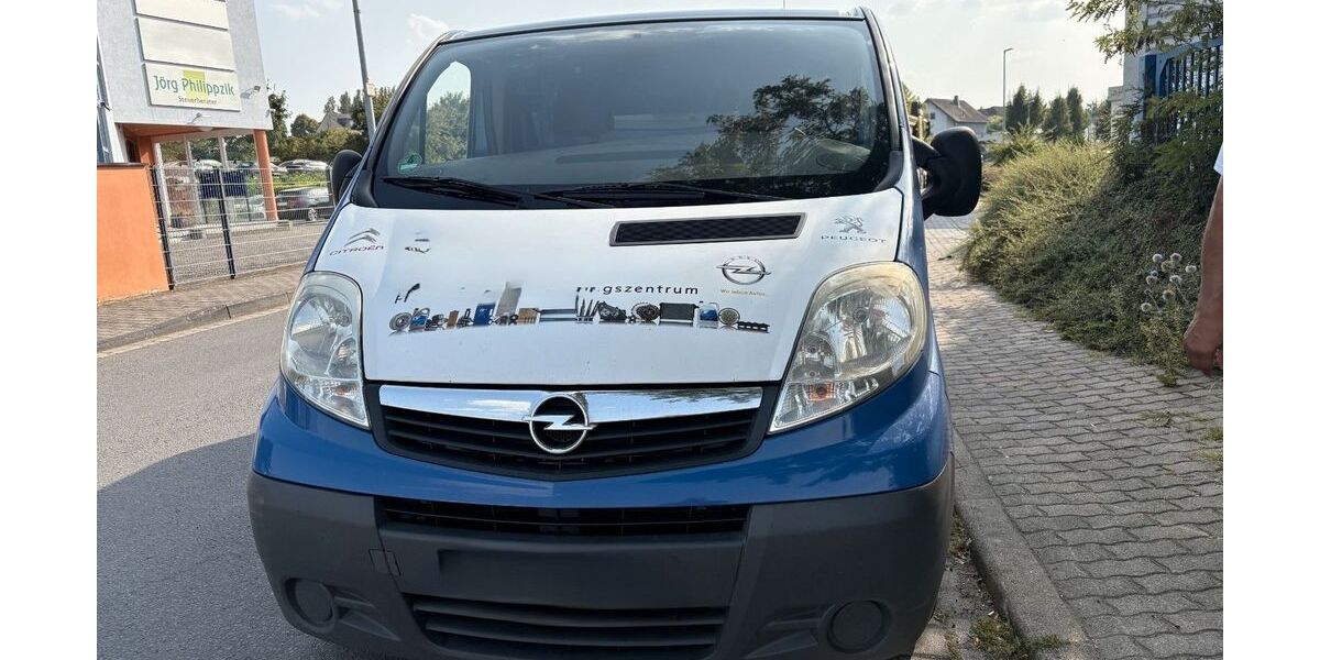 Opel Vivaro 575.800 km 1.950 &euro; Ochtendung 56299