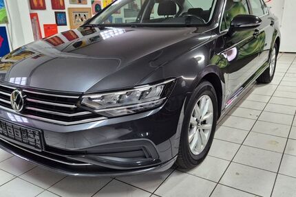 VW Passat 111.800 km 16.990 &euro; Mayen 56727