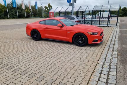 Ford Mustang 68.000 km 35.750 &euro; Brodenbach 56332