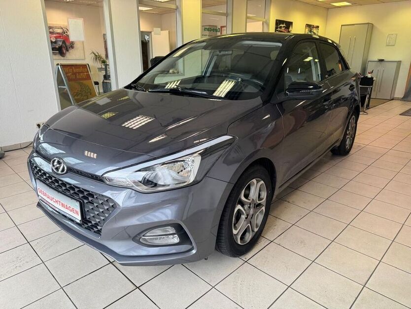 i20