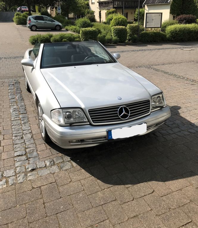 SL 320