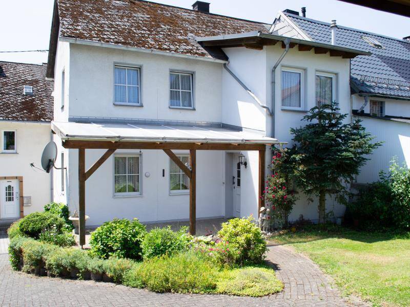 Charmantes Kleinod im Herzen von Meudt! Gemütliches Haus mit wunderschönem Garten