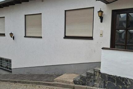 Wohnung Kruft - 7 Zimmer, 180 m&sup2;, 230.000&euro; | Angebot:27157659
